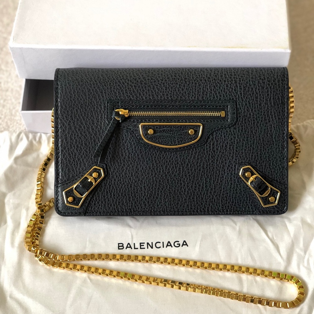 BALENCIAGA CLASSIC GOLD CHAIN WALLET SHOULDER BAG
